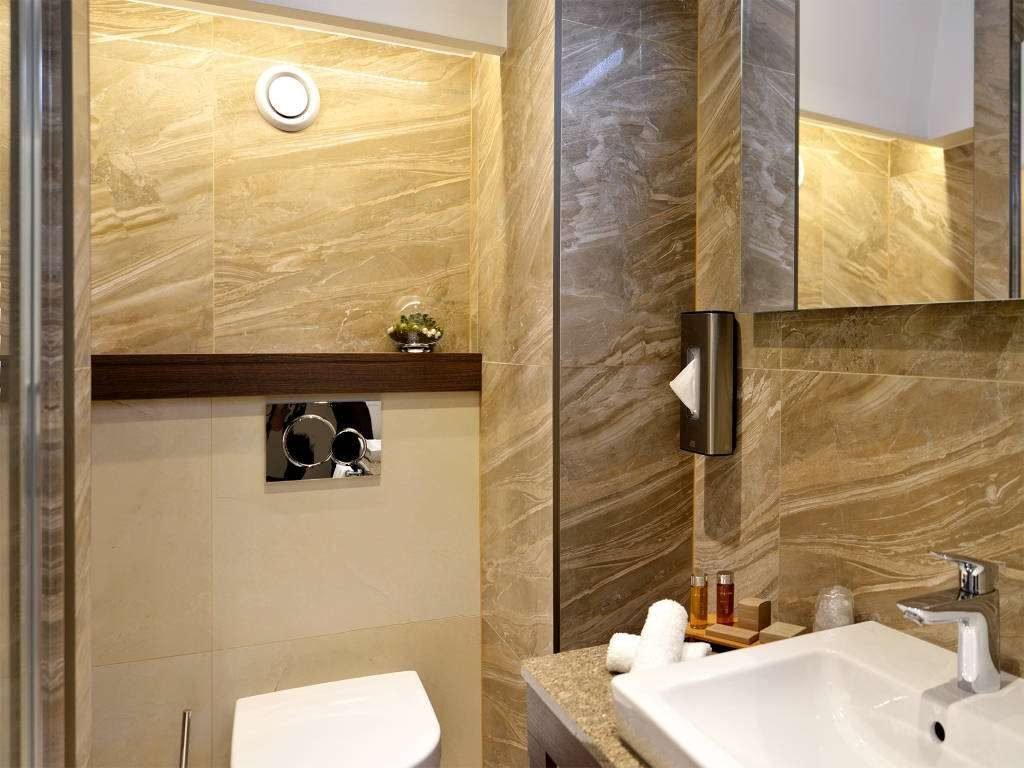 Izba Štandard, kúpeľňa - AZUL Hotel & Restaurant