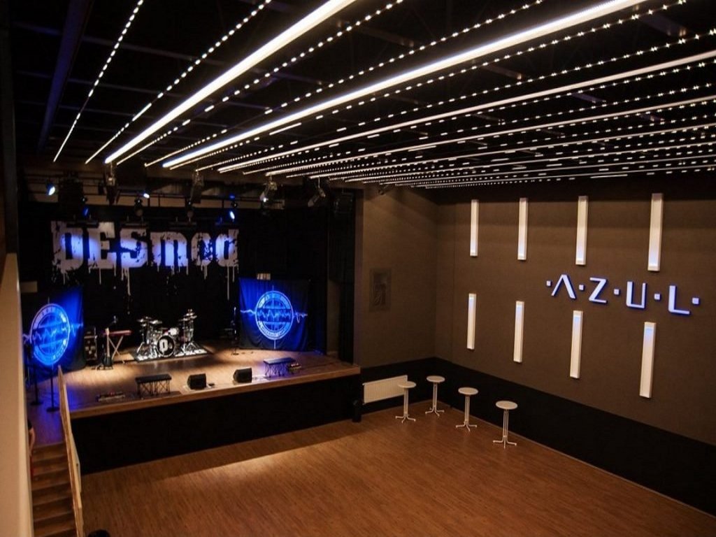 AZUL aréna - AZUL Hotel & Restaurant