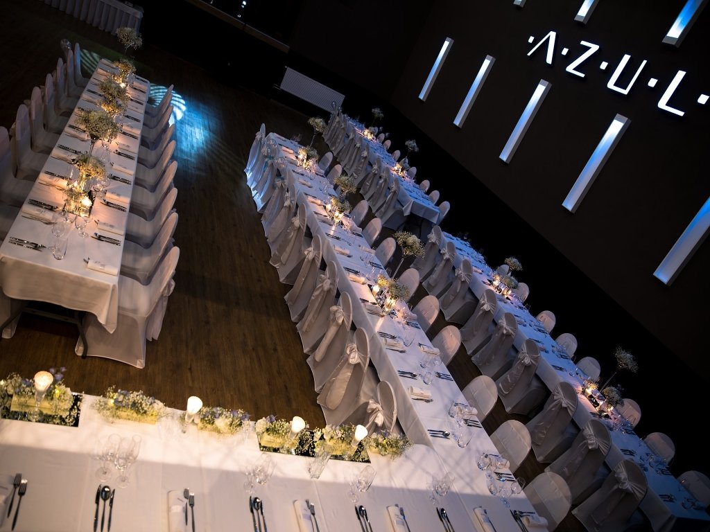 Svadba, AZUL aréna, stolovanie, výzdoba, kvety - AZUL Hotel & Restaurant