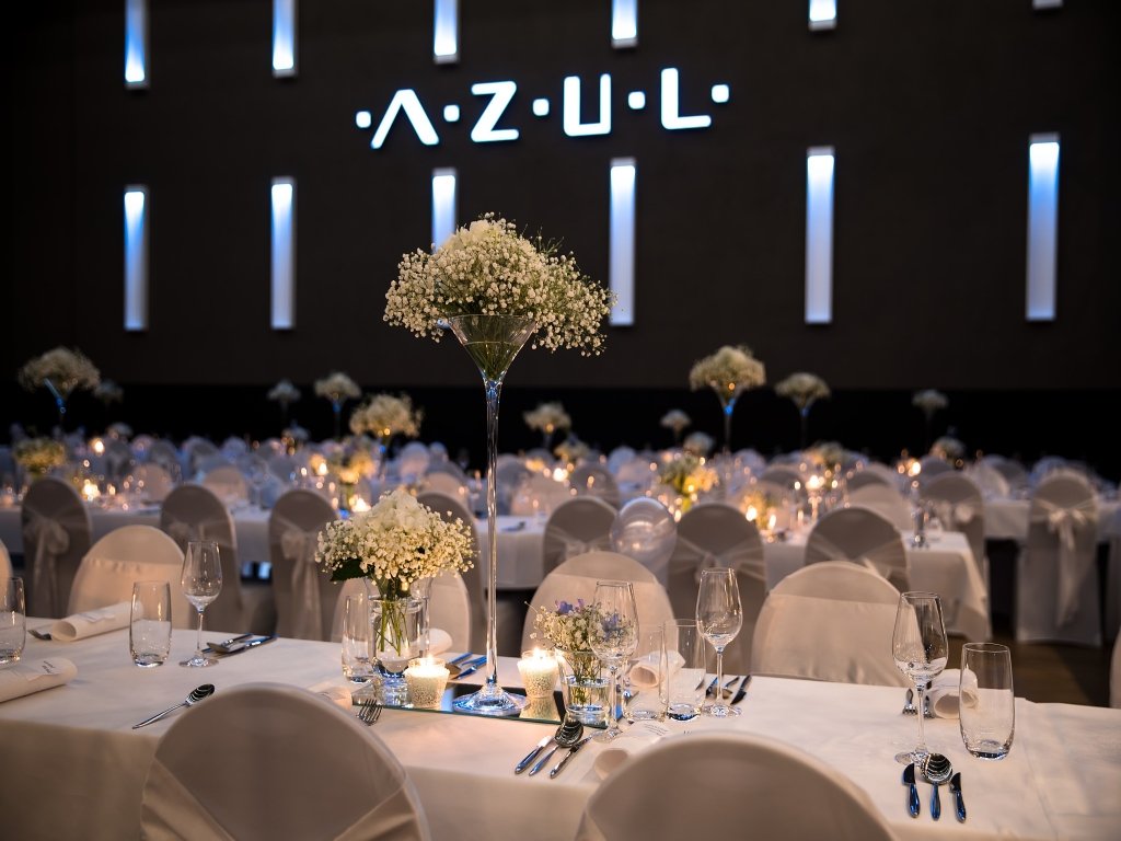 Svadba, AZUL aréna, stolovanie, výzdoba, kvety - AZUL Hotel & Restaurant